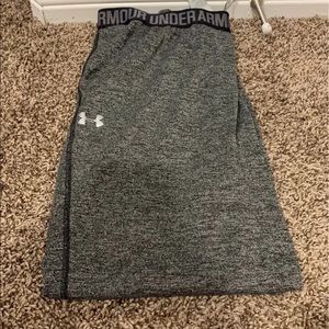 Under Armour loose heatgear capris